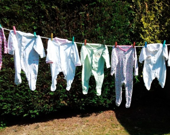 bebê_roupas-como_cuidar