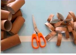 Decoração com rolo de papel higi~enico