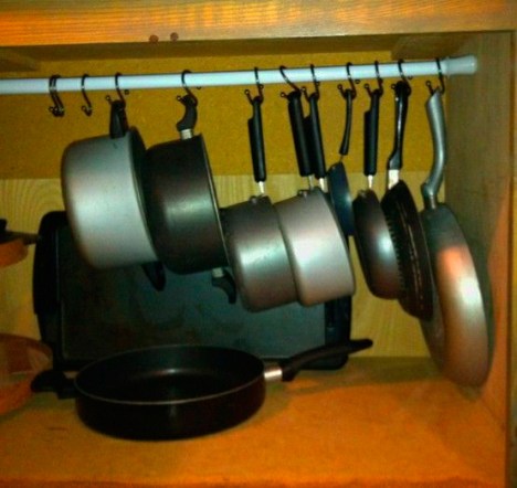 Como-organizar-as-panelas_3