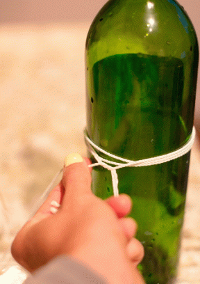 como-cortar-garrafa-de-vidro-em-casa